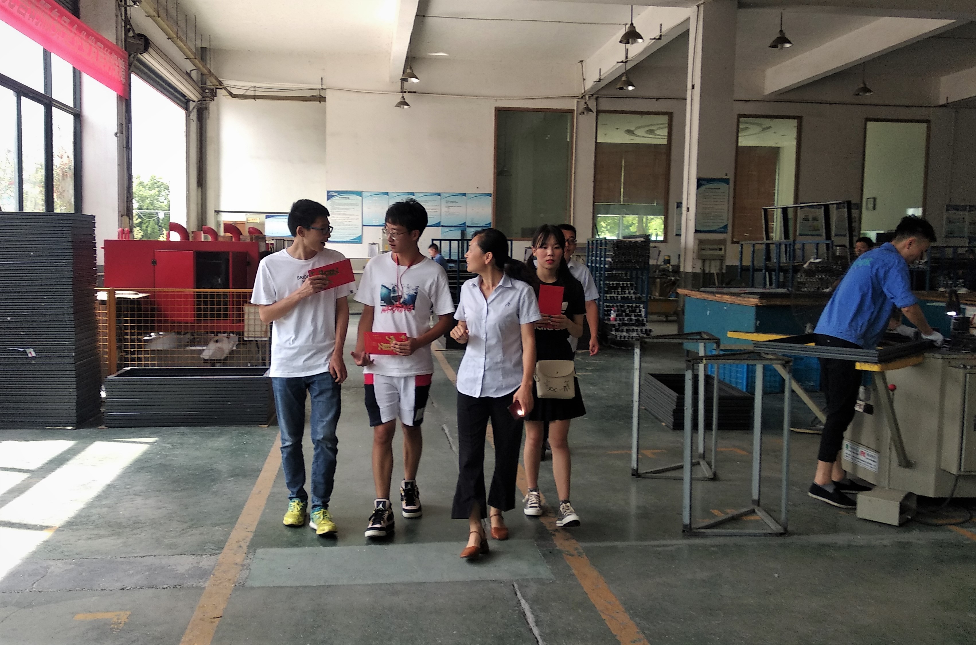 PG国际-创造和传播文娱领域的美好体验游戏平台