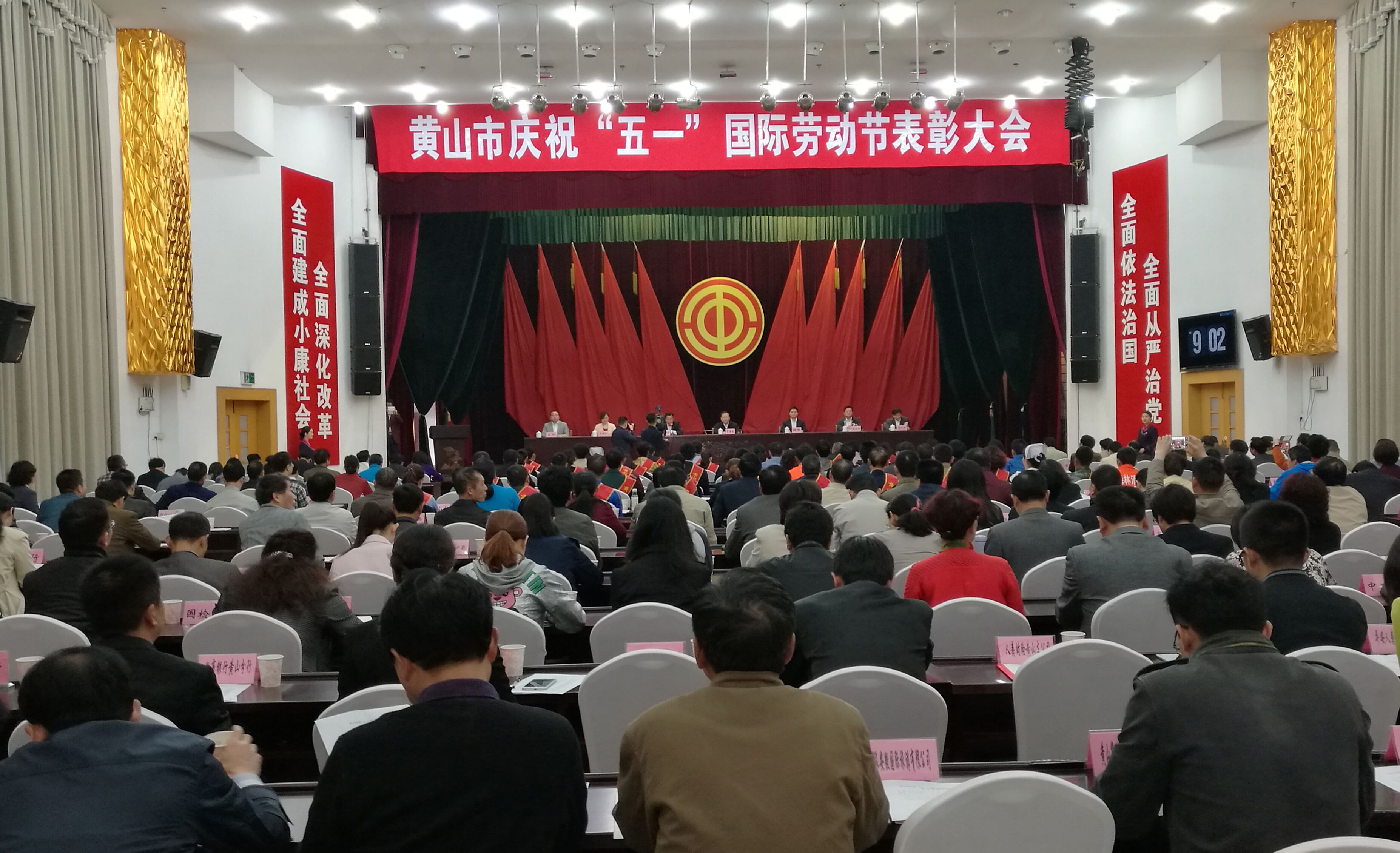 PG国际-创造和传播文娱领域的美好体验游戏平台